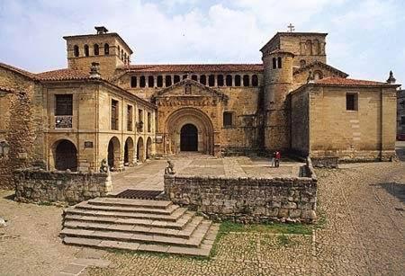 Apartamentos Santillana Del Mar Eksteriør billede